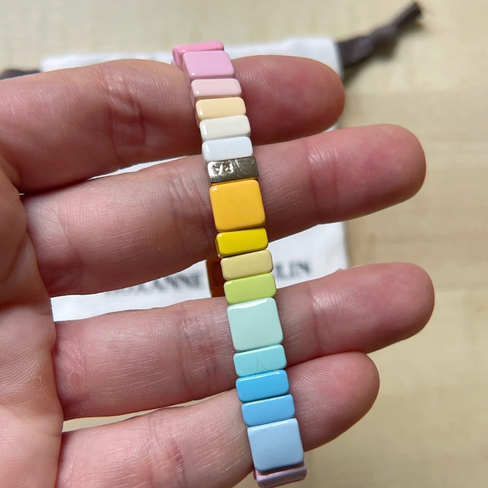 🌈 Roxanne Assoulin Pastel Rainbow Enamel Bracelet 🌈 - Picture 4 of 6